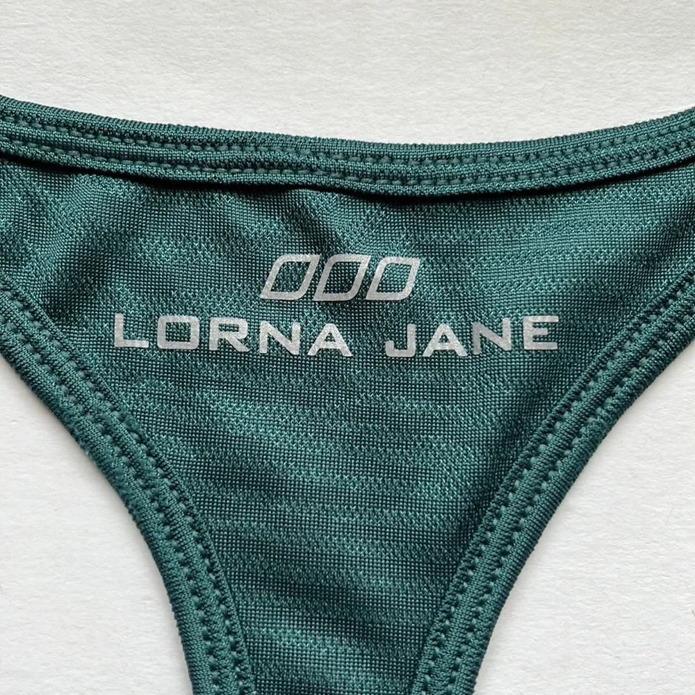 Lorna Jane Racerback Tank - Picture 6 of 10